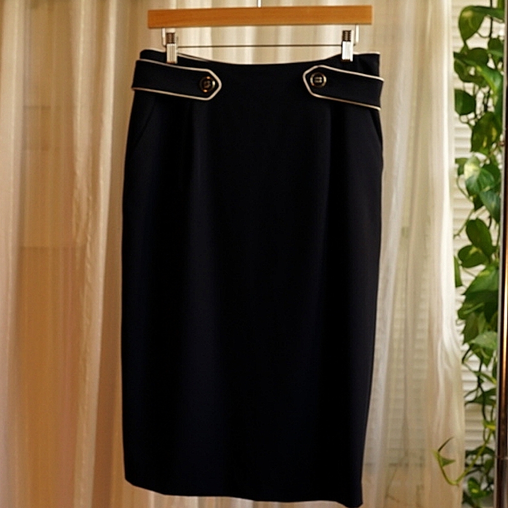 Tommy Hilfiger Size 8 Navy Blue Pencil Skirt